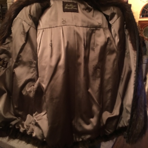 Custom made beaver coat *authentic fur* - Picture 5 of 6